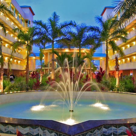 Sunset Vistas Two Bedroom Beachfront Suites St. Pete Beach Facilidades foto