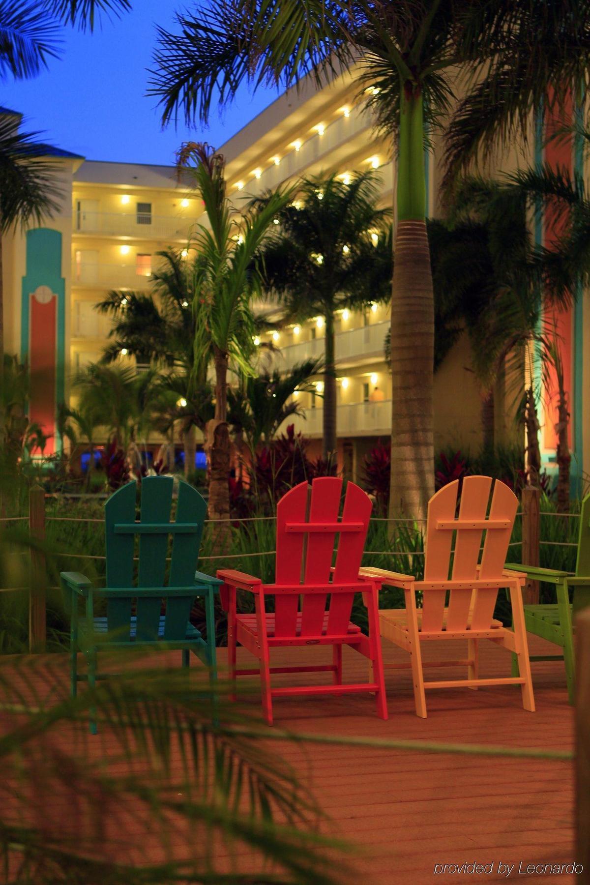 Sunset Vistas Two Bedroom Beachfront Suites St. Pete Beach Facilidades foto