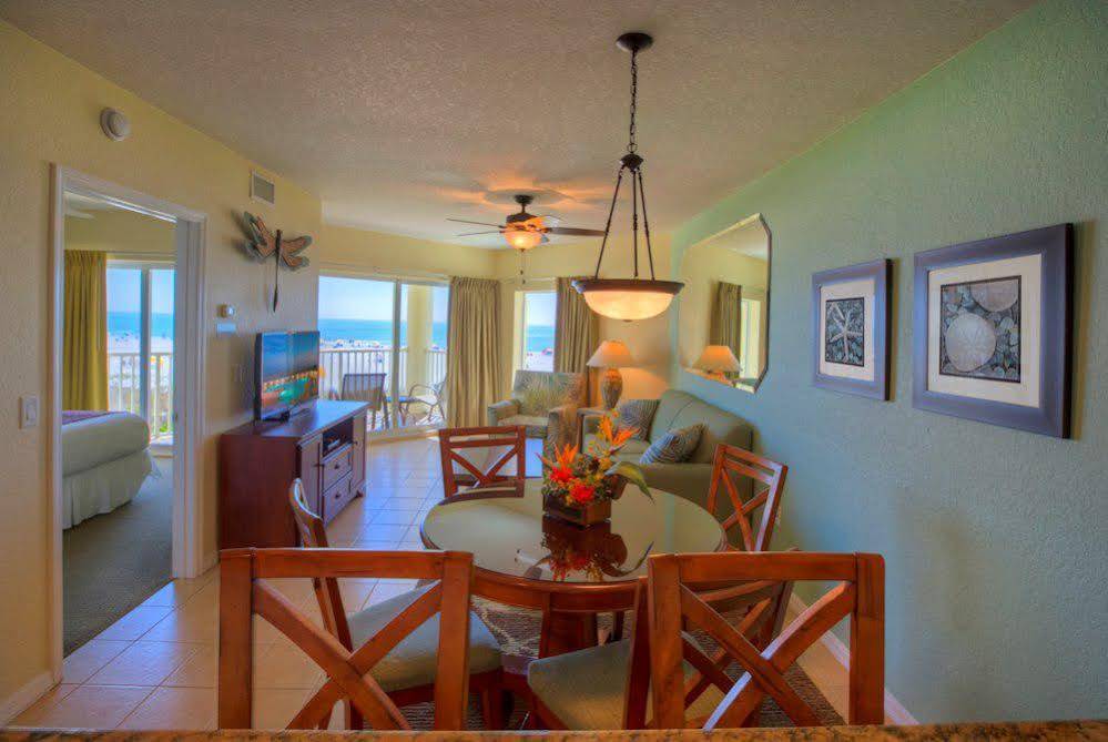 Sunset Vistas Two Bedroom Beachfront Suites St. Pete Beach Exterior foto
