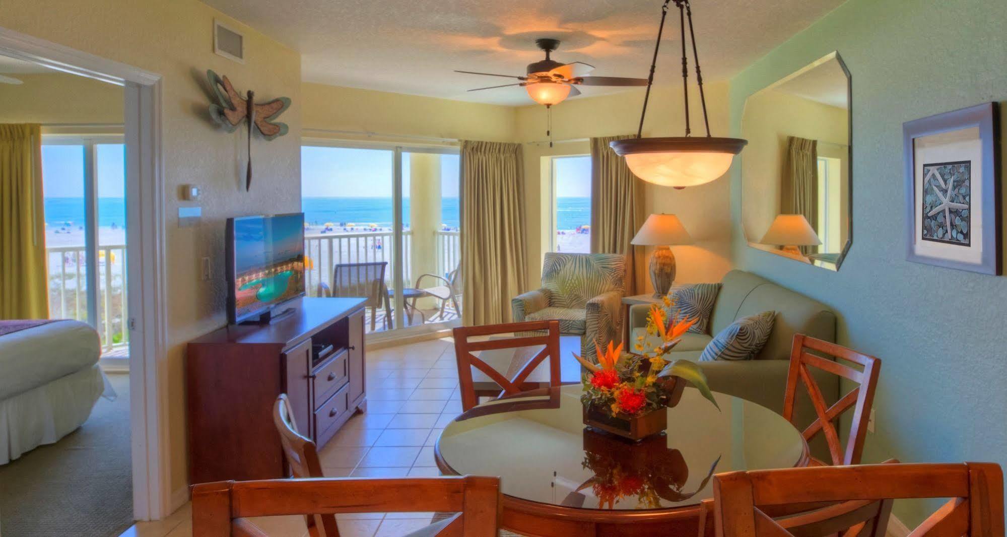 Sunset Vistas Two Bedroom Beachfront Suites St. Pete Beach Exterior foto
