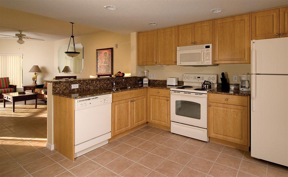 Sunset Vistas Two Bedroom Beachfront Suites St. Pete Beach Restaurante foto